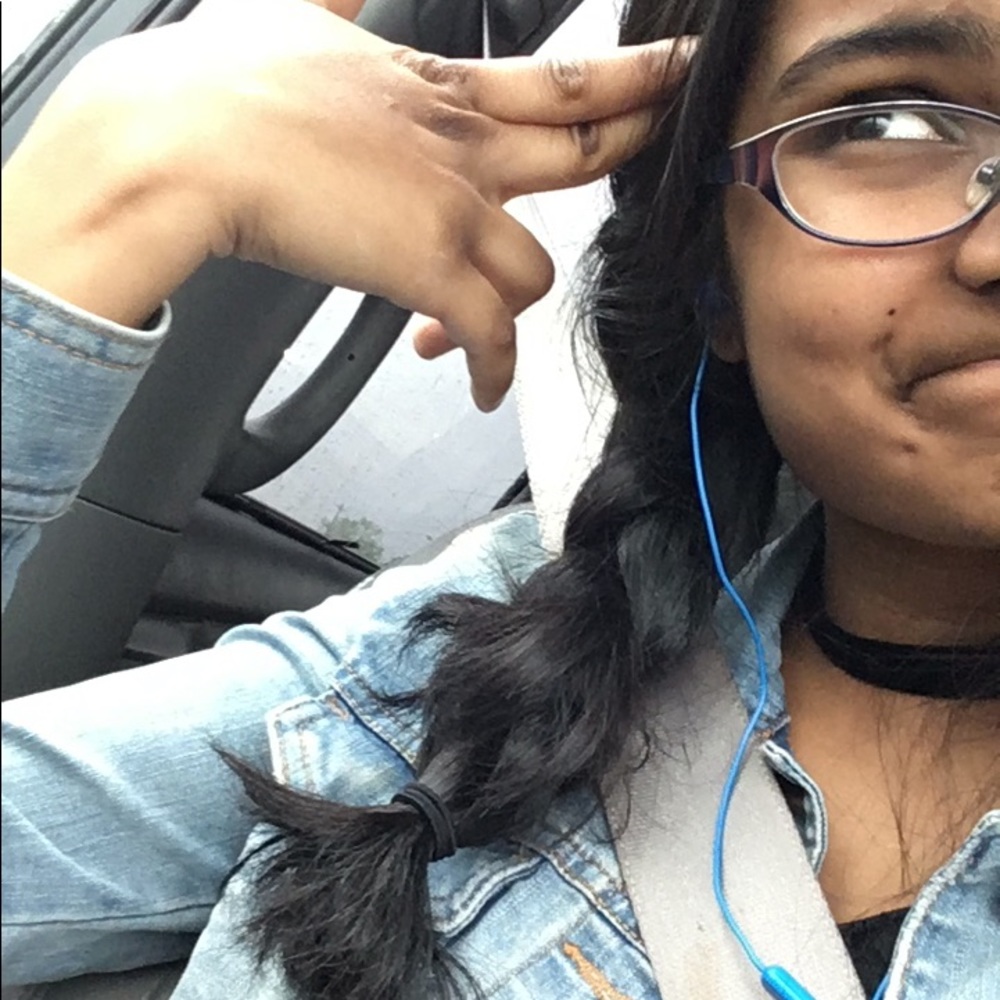 Meet your Posher, Ishanvi